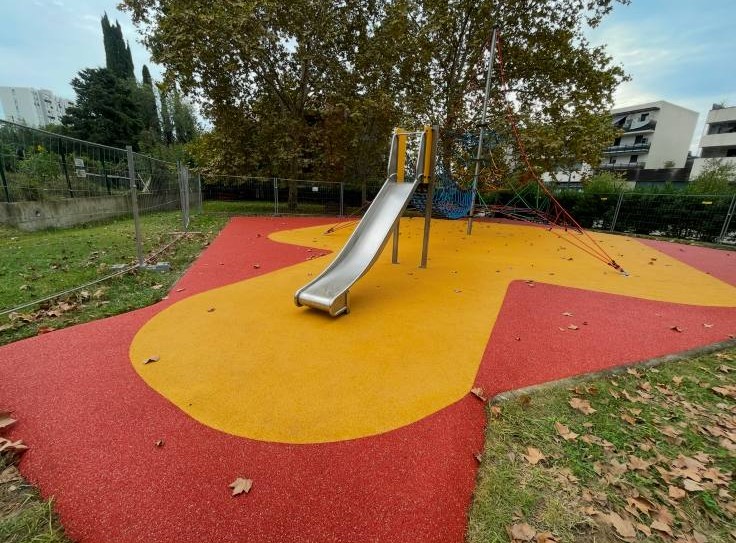 Structures & jeux — chantier RDJ Presta