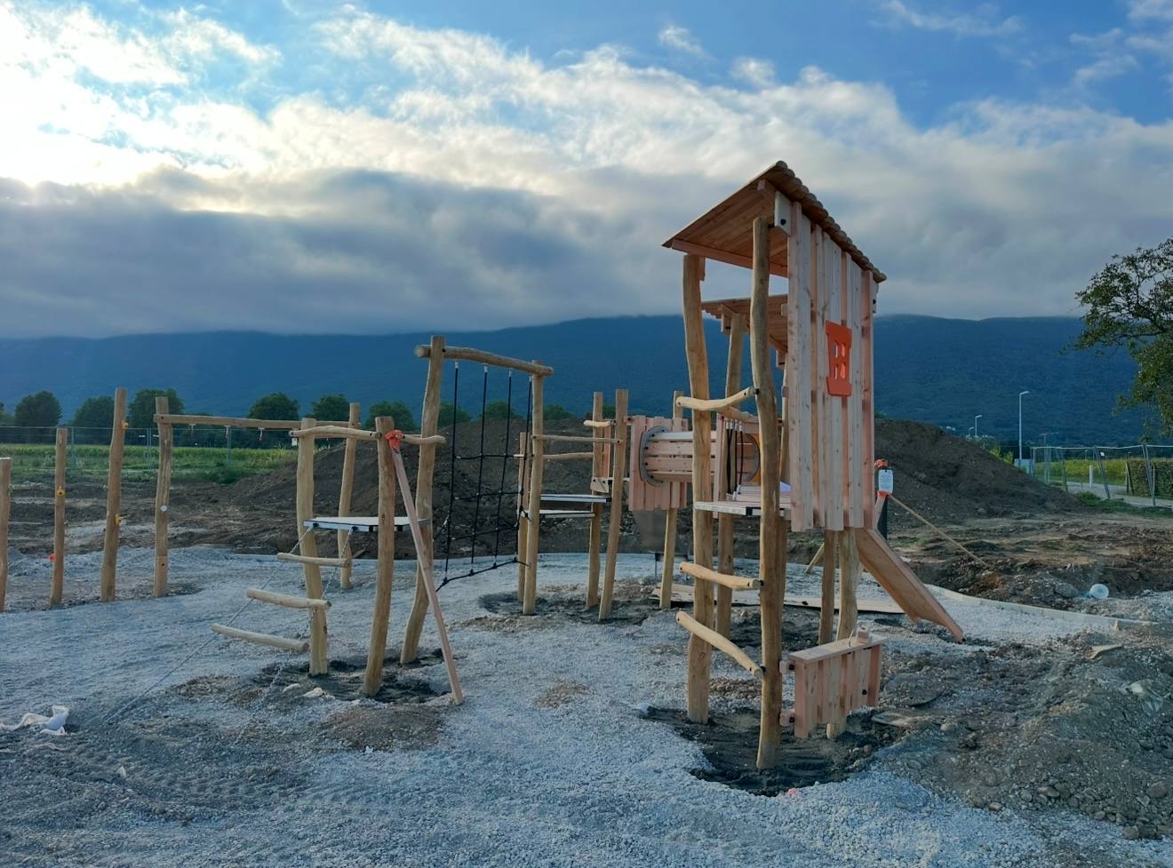 Structures & jeux — chantier RDJ Presta