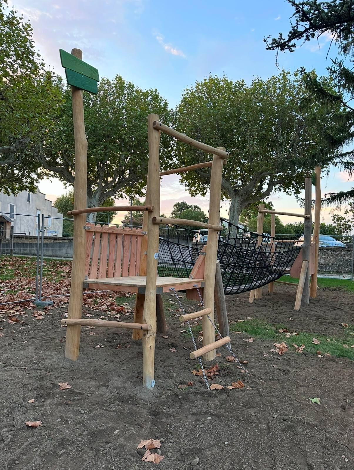 Structures & jeux — chantier RDJ Presta