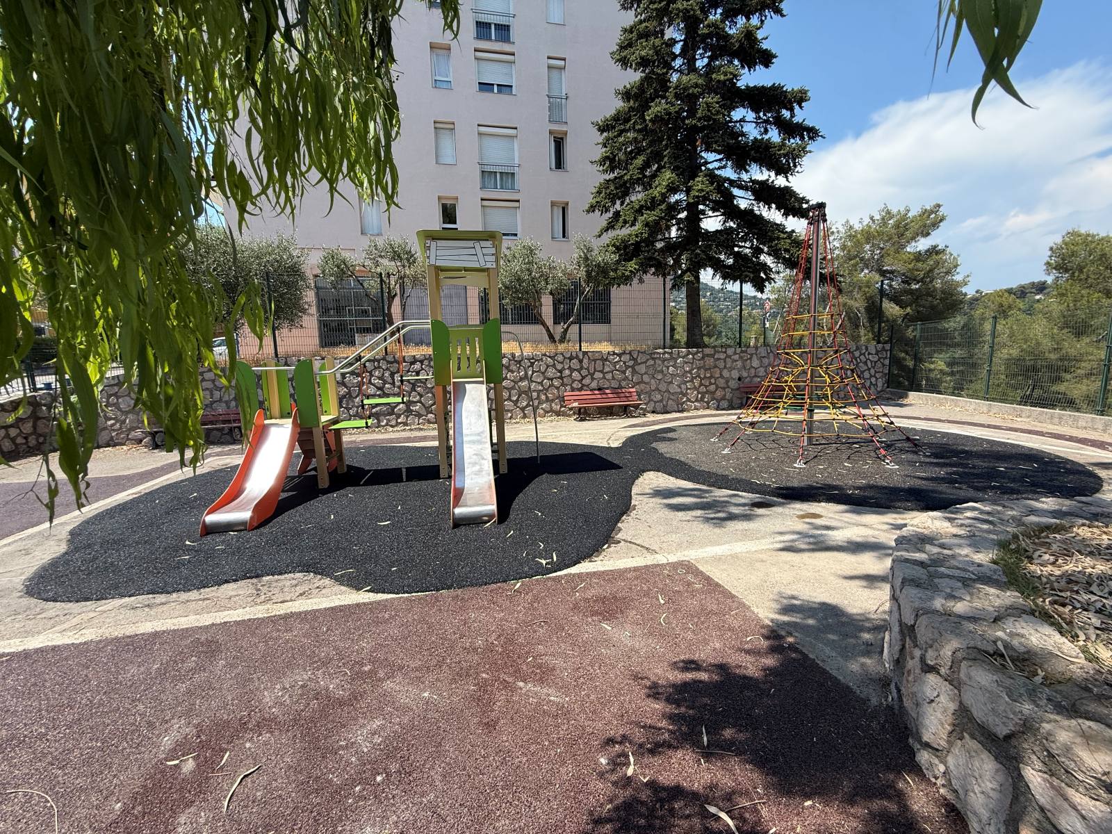 Structures & jeux — chantier RDJ Presta